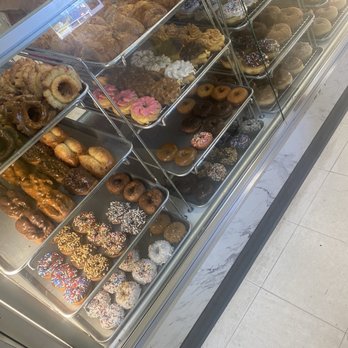 Donut Wheel - Donuts Near Me - Willows, California