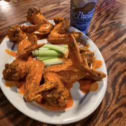 The Peanut - Buffalo Wings Half Dozen