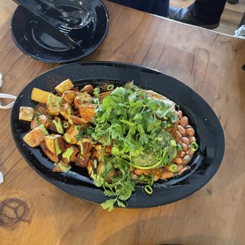 Julia's Vegetarian Restaurant - Vegan Huevo Ranchero (4/5) - Vegetarian Near Me - Pacific Grove, California