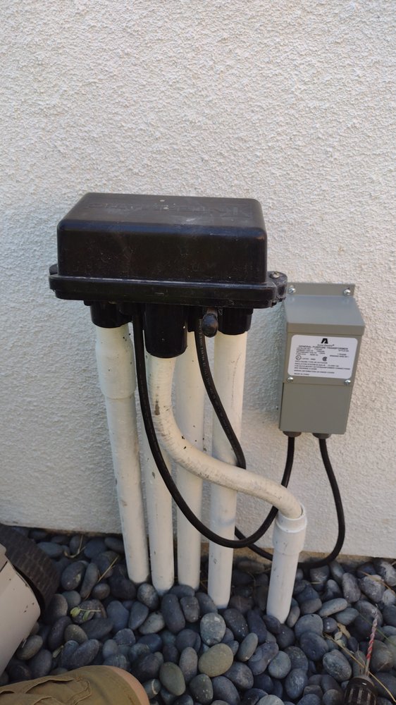 Slide of Edgar Gonzalez Electrician