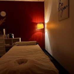 New Oasis Massage - Massage room