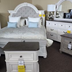 Cleo's Furniture