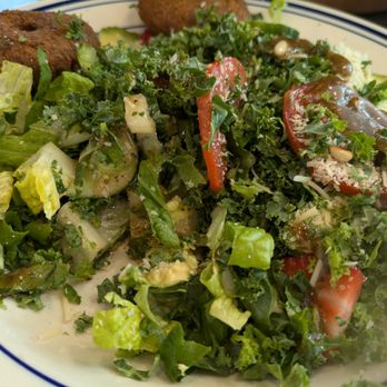 Island Grill - Salad with falafel - Mediterranean Near Me - Spring, Texas