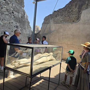 Pompeii Ruins - Landmarks & Historical Buildings Near Me - Pompei, NA