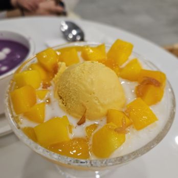 Mango Mango Dessert - Desserts Near Me - Middletown, Delaware