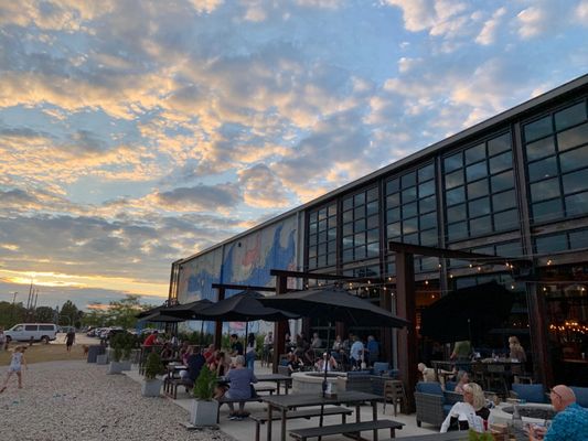 BrewDog DogHouse Columbus Hotel and Brewery by null
