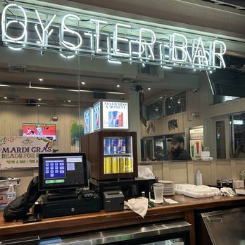 Le Bayou Restaurant & Oyster Bar - Cajun/Creole Near Me - New Orleans, Louisiana Le Bayou Restaurant & Oyster Bar - Cajun/Creole Near Me - New Orleans, Louisiana