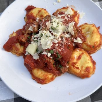 Amore Cucina & Bar - Ravioli - Pizza Near Me - Stamford, Connecticut Amore Cucina & Bar - Ravioli - Pizza Near Me - Stamford, Connecticut