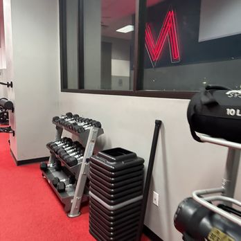 Mountainside Fitness Gilbert - Gyms Near Me - Gilbert, Arizona