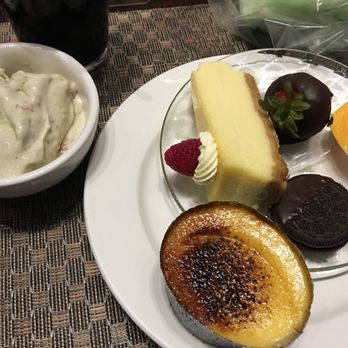 Cafe Sierra - Creme Brulee - New American Near Me - Universal City, California