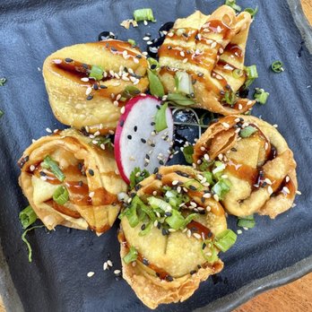 Bar Yoshi - Crab Rangoons - Sushi Bars Near Me - Nantucket, Massachusetts