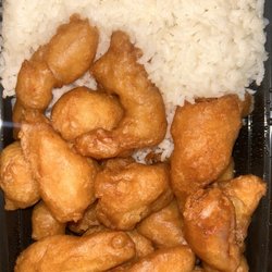 Tung Hsing House - Sweet and sour chicken