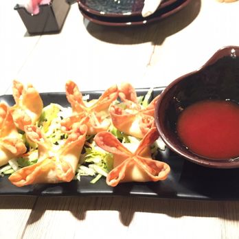 Veggie Village - Cream cheese crab wontons - Vegetarian Near Me - Phoenix, Arizona Veggie Village - Cream cheese crab wontons - Vegetarian Near Me - Phoenix, Arizona