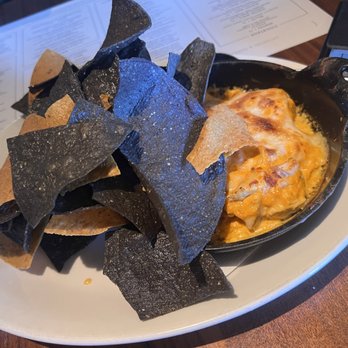 Burtons Grill & Bar - New American Near Me - Charlotte, North Carolina