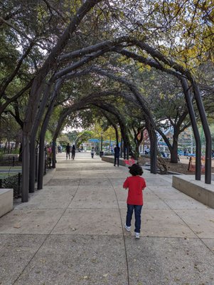 Yanaguana Garden at Hemisfair by null