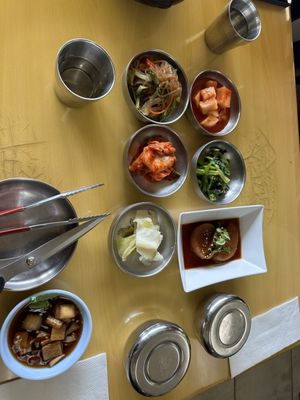 Jun Ju Sul Lung Tang by null