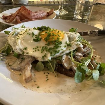 Le Perche - Mushroom toast. - French Near Me - Hudson, New York Le Perche - Mushroom toast. - French Near Me - Hudson, New York