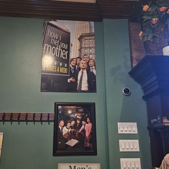 McGee's Pub - Irish Pub Near Me - New York, New York