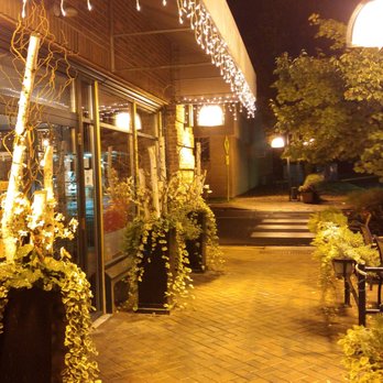 Coconut Thai - Exterior - Thai Near Me - Edina, Minnesota Coconut Thai - Exterior - Thai Near Me - Edina, Minnesota