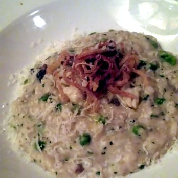 Vivere - Risotto with peas, fava beans, crab, morels and crispy shallots - Italian Near Me - Chicago, Illinois