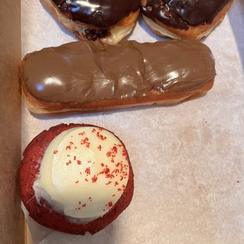 The Donuttery - The chocolate glaze is my favorite!! All were fresh and delicious!! - Donuts Near Me - Huntington Beach, California The Donuttery - The chocolate glaze is my favorite!! All were fresh and delicious!! - Donuts Near Me - Huntington Beach, California