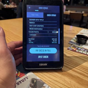 Chili's - Pay my tab at my table - American Near Me - Humble, Texas