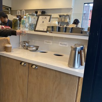 Boichik Bagels - Coffee area - Bagels Near Me - Berkeley, California