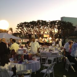 Long Beach Grand Cru - Nice crowd at the event. Everyone seemed to have a very good time!