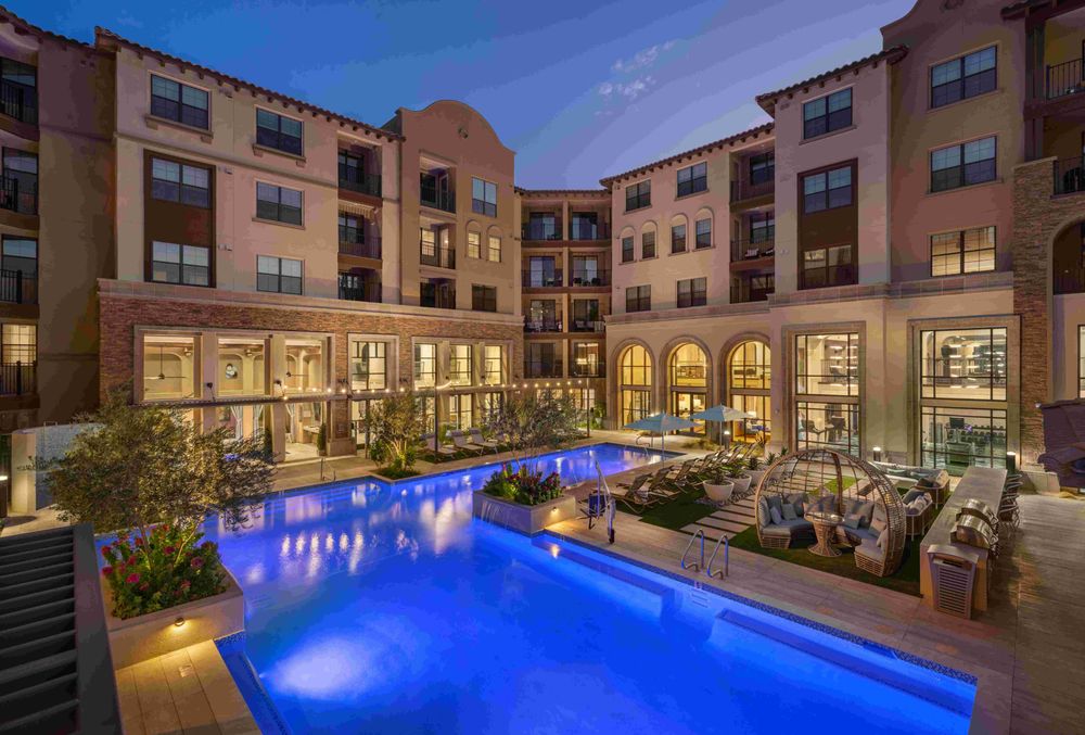 Manor Scottsdale - property management company in Scottsdale, AZ