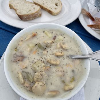 Sam's Chowder House - Fabulous clam chowder - Seafood Near Me - Half Moon Bay, California Sam's Chowder House - Fabulous clam chowder - Seafood Near Me - Half Moon Bay, California