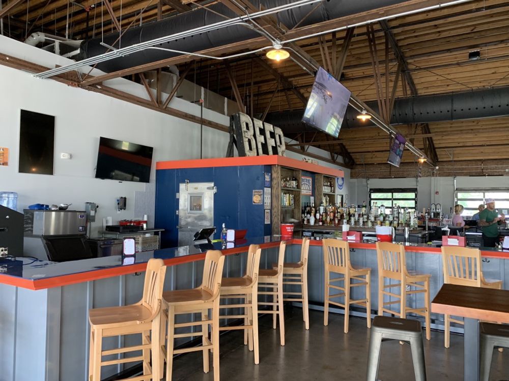 Bowstring Burgers and Brewyard