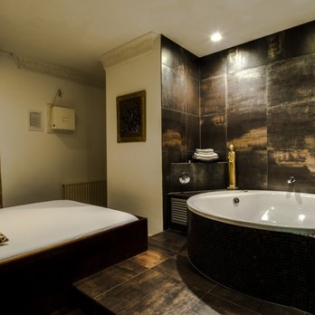 Порно студенттердің үйдегі фотосуреттері