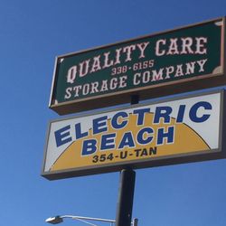 Electric Beach Tanning - The Electric Beach sign.