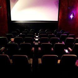 Kino-Center Rhein-Ahr - Überdurchschnittliche Reihenabstände
