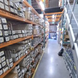 Betts Truck Parts & Service - Heavy duty truck & trailer parts warehouse at Betts Sun Valley branch.