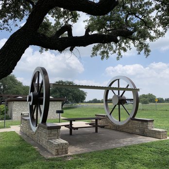 I-10 West Rest Area - One of the picnic areas - Rest Stops Near Me - Sonora, Texas I-10 West Rest Area - One of the picnic areas - Rest Stops Near Me - Sonora, Texas