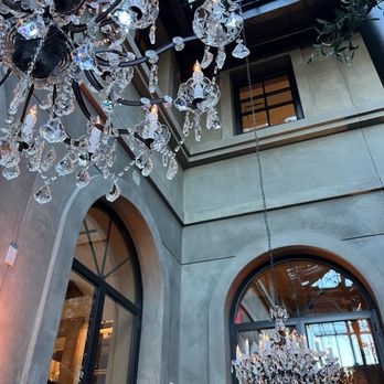 Restoration Hardware - Furniture Stores Near Me - Nashville, Tennessee