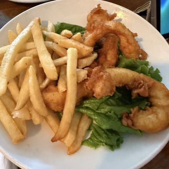 Vivolo's Chowder House - kids chicken tenders - Seafood Near Me - Pacific Grove, California