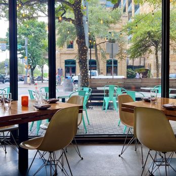 La Condesa - Dining area with view to the street - Mexican Near Me - Austin, Texas