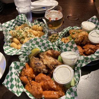 Jake Melnick's Corner Tap - Traditional Buffalo - Bone In (8 Wings); Poncho's; Firecracker - Bone In (8 Wings); Super Hot - Bone In (8 Wings) - Sports Bars Near Me - Chicago, Illinois Jake Melnick's Corner Tap - Traditional Buffalo - Bone In (8 Wings); Poncho's; Firecracker - Bone In (8 Wings); Super Hot - Bone In (8 Wings) - Sports Bars Near Me - Chicago, Illinois