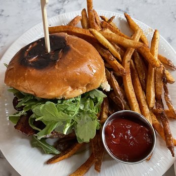 Nosh - Cola Burger - New American Near Me - Rochester, New York