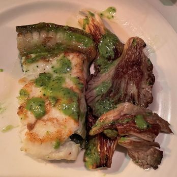 Las Tomasas - Grilled turbot - Spanish Near Me - Granada, GR
