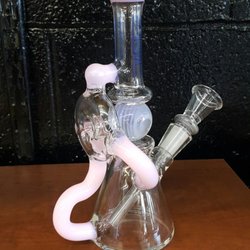 Eastown smoke shop - New arrival