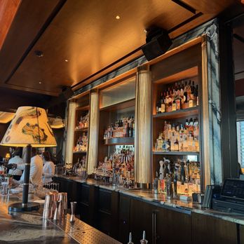 Tre Dita - The bar - Italian Near Me - Chicago, Illinois