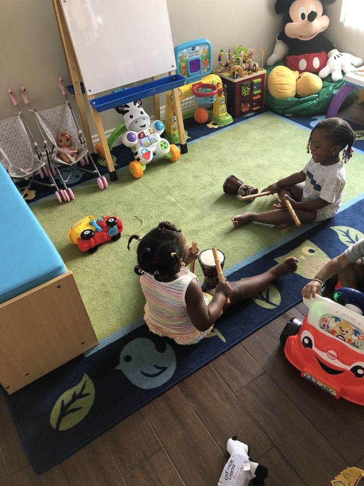 Weathers Learning Academy - childcare center in Hawthorne, CA