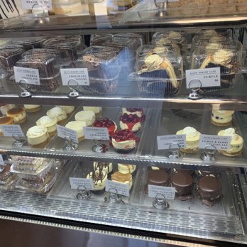Elite Bakery Cafe - Bakeries Near Me - Carmichael, California