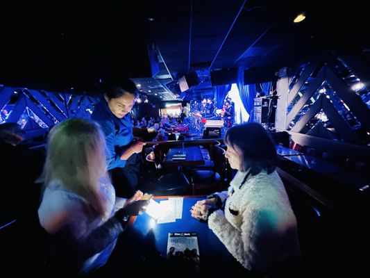 Blue Note by null