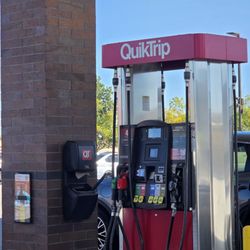 QuikTrip - Fuel Pump  10-02-2025