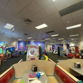 Chuck E. Cheese - Pizza Near Me - San Diego, California Chuck E. Cheese - Pizza Near Me - San Diego, California