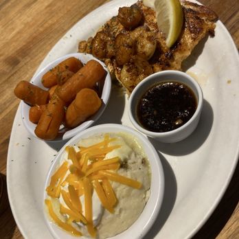Cheddar's Scratch Kitchen - Bourbon-Glazed Salmon & Shrimp - Comfort Food Near Me - Lincoln, Nebraska Cheddar's Scratch Kitchen - Bourbon-Glazed Salmon & Shrimp - Comfort Food Near Me - Lincoln, Nebraska